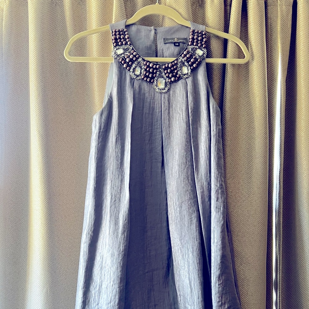 Alexis Admor Lavendar Shesth Beaded Collar